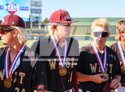 Thumbnail 2 in Lovejoy vs. Magnolia West (UIL 5A Baseball Semifinal Medal Ceremony) photogallery.