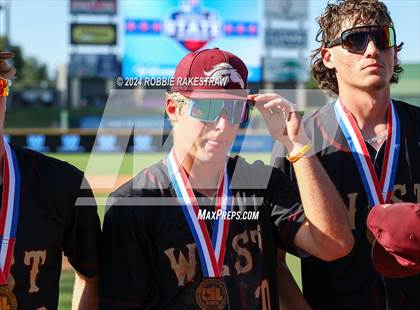 Thumbnail 3 in Lovejoy vs. Magnolia West (UIL 5A Baseball Semifinal Medal Ceremony) photogallery.