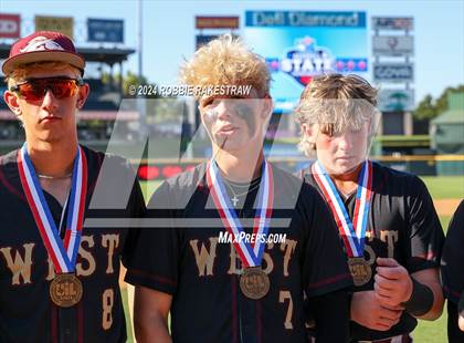 Thumbnail 3 in Lovejoy vs. Magnolia West (UIL 5A Baseball Semifinal Medal Ceremony) photogallery.