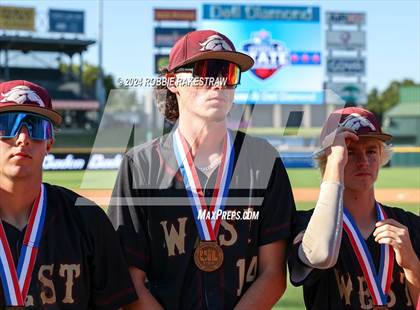 Thumbnail 3 in Lovejoy vs. Magnolia West (UIL 5A Baseball Semifinal Medal Ceremony) photogallery.