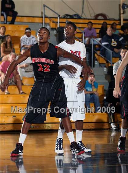 Thumbnail 3 in Westchester vs. Milton (City of Palms Classic) photogallery.