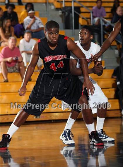 Thumbnail 2 in Westchester vs. Milton (City of Palms Classic) photogallery.