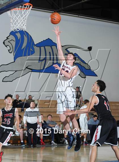 Thumbnail 2 in Country Day vs Pinnacle (MaxPreps Holiday Classic) photogallery.