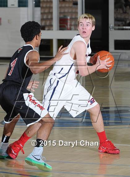 Thumbnail 2 in Country Day vs Pinnacle (MaxPreps Holiday Classic) photogallery.