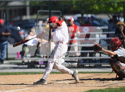 Thumbnail 1 in Thornton Fractional South @ Homewood-Flossmoor (IHSA 4A Regional Semifinal) photogallery.