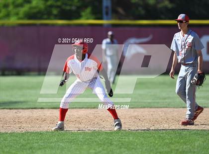 Thumbnail 2 in Thornton Fractional South @ Homewood-Flossmoor (IHSA 4A Regional Semifinal) photogallery.