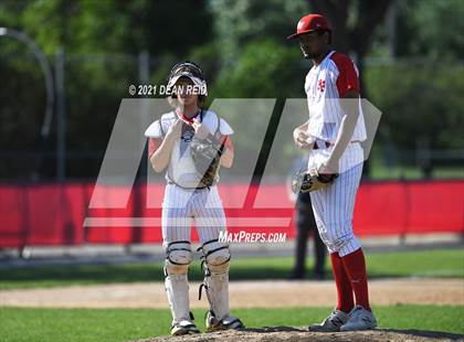 Thumbnail 3 in Thornton Fractional South @ Homewood-Flossmoor (IHSA 4A Regional Semifinal) photogallery.