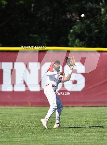 Thumbnail 2 in Thornton Fractional South @ Homewood-Flossmoor (IHSA 4A Regional Semifinal) photogallery.