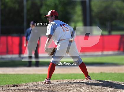 Thumbnail 3 in Thornton Fractional South @ Homewood-Flossmoor (IHSA 4A Regional Semifinal) photogallery.