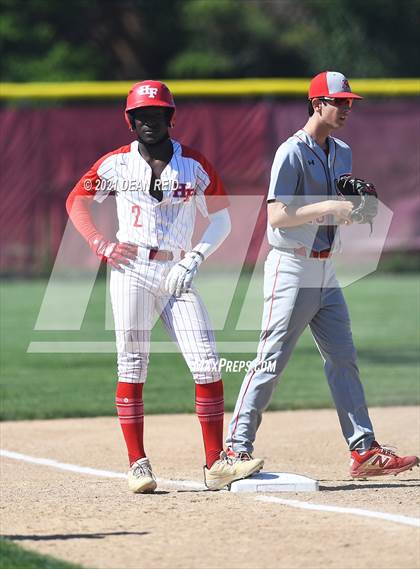Thumbnail 1 in Thornton Fractional South @ Homewood-Flossmoor (IHSA 4A Regional Semifinal) photogallery.