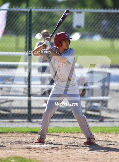Thumbnail 1 in Thornton Fractional South @ Homewood-Flossmoor (IHSA 4A Regional Semifinal) photogallery.