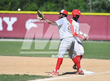 Thumbnail 3 in Thornton Fractional South @ Homewood-Flossmoor (IHSA 4A Regional Semifinal) photogallery.