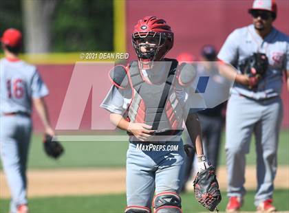 Thumbnail 2 in Thornton Fractional South @ Homewood-Flossmoor (IHSA 4A Regional Semifinal) photogallery.