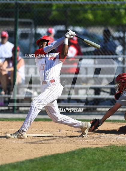 Thumbnail 3 in Thornton Fractional South @ Homewood-Flossmoor (IHSA 4A Regional Semifinal) photogallery.