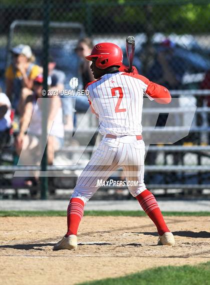 Thumbnail 1 in Thornton Fractional South @ Homewood-Flossmoor (IHSA 4A Regional Semifinal) photogallery.