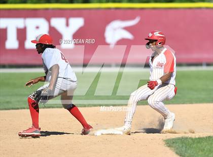 Thumbnail 3 in Thornton Fractional South @ Homewood-Flossmoor (IHSA 4A Regional Semifinal) photogallery.