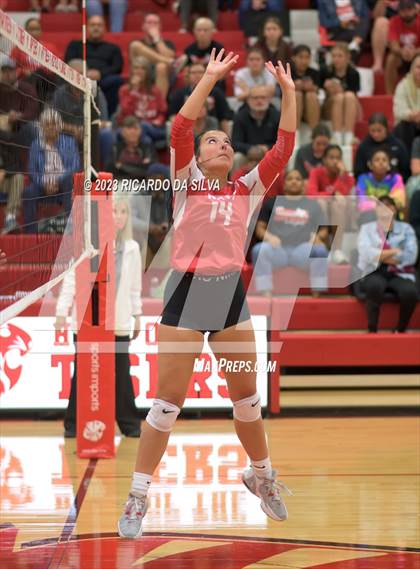 Thumbnail 3 in Katy vs Cinco Ranch photogallery.
