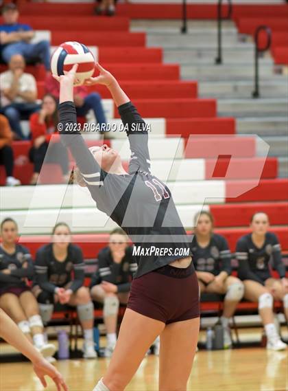 Thumbnail 3 in Katy vs Cinco Ranch photogallery.