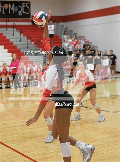 Thumbnail 1 in Katy vs Cinco Ranch photogallery.