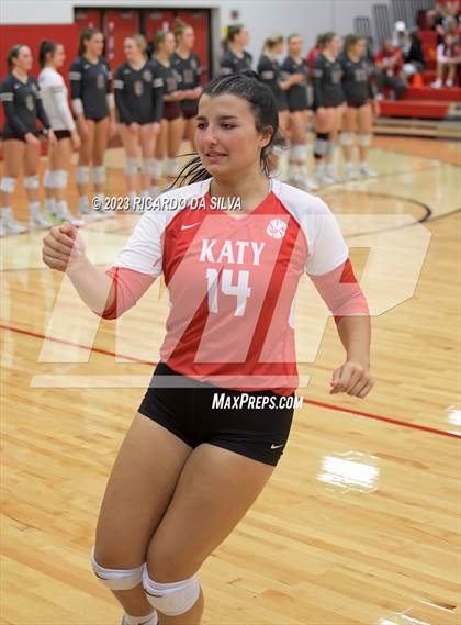 Thumbnail 1 in Katy vs Cinco Ranch photogallery.