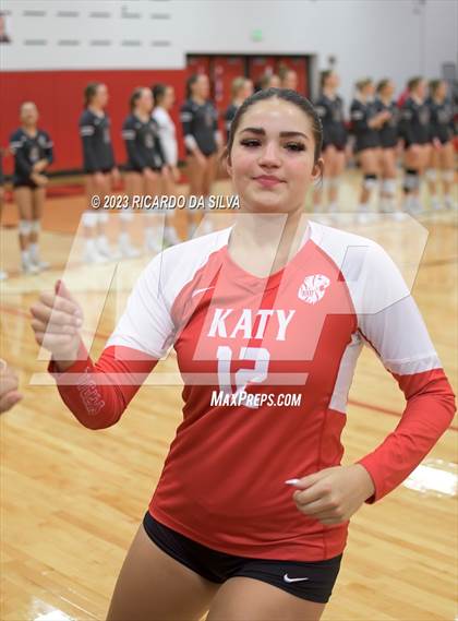 Thumbnail 1 in Katy vs Cinco Ranch photogallery.