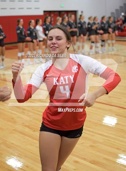 Thumbnail 2 in Katy vs Cinco Ranch photogallery.