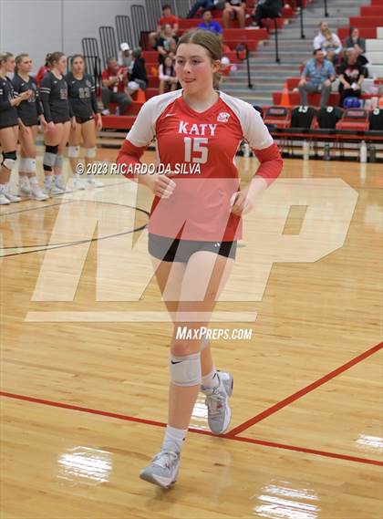 Thumbnail 3 in Katy vs Cinco Ranch photogallery.