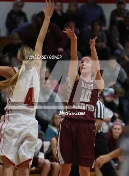 Thumbnail 1 in East Robertson @ Jo Byrns photogallery.