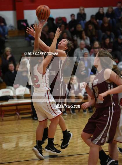 Thumbnail 2 in East Robertson @ Jo Byrns photogallery.