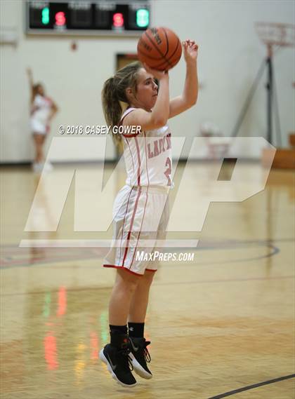 Thumbnail 3 in East Robertson @ Jo Byrns photogallery.