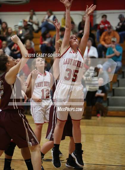 Thumbnail 3 in East Robertson @ Jo Byrns photogallery.