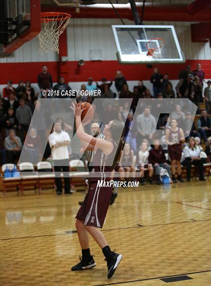 Thumbnail 2 in East Robertson @ Jo Byrns photogallery.