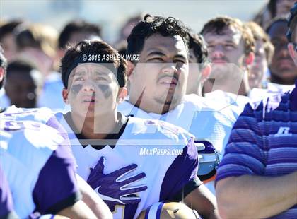 Thumbnail 1 in Midland vs. Bowie  (UIL 6A Area Playoff) photogallery.