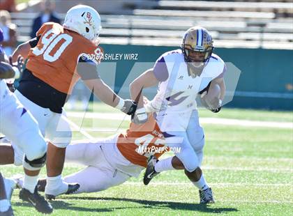 Thumbnail 2 in Midland vs. Bowie  (UIL 6A Area Playoff) photogallery.