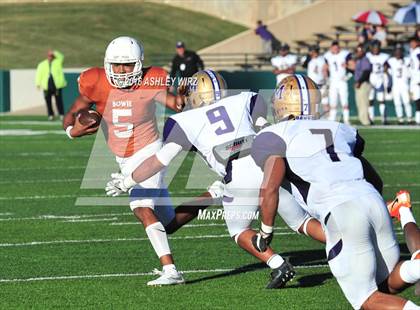 Thumbnail 1 in Midland vs. Bowie  (UIL 6A Area Playoff) photogallery.