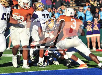Thumbnail 1 in Midland vs. Bowie  (UIL 6A Area Playoff) photogallery.