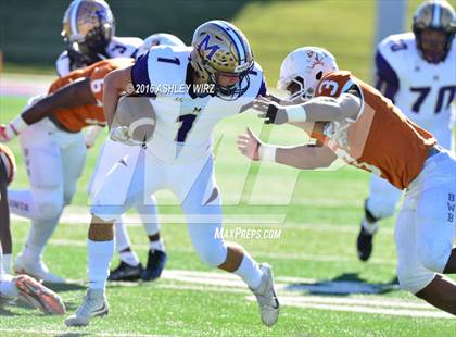 Thumbnail 1 in Midland vs. Bowie  (UIL 6A Area Playoff) photogallery.