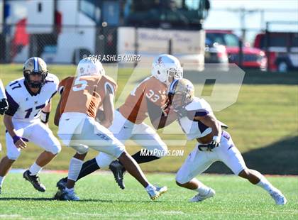 Thumbnail 2 in Midland vs. Bowie  (UIL 6A Area Playoff) photogallery.