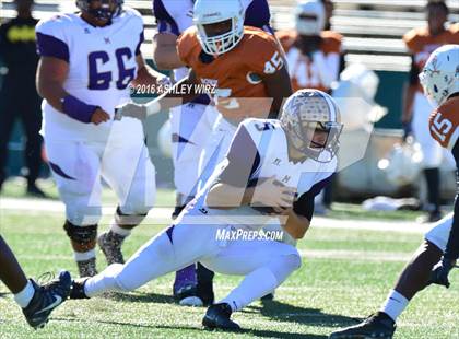 Thumbnail 2 in Midland vs. Bowie  (UIL 6A Area Playoff) photogallery.