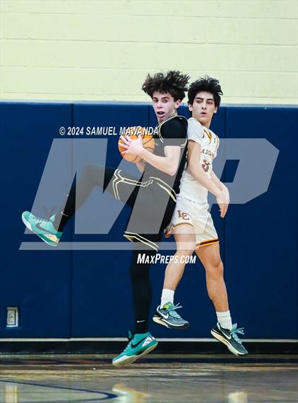 Thumbnail 2 in Calabasas vs La Canada (9th Annual west valley Boys Basketball Tip-off Classic) photogallery.