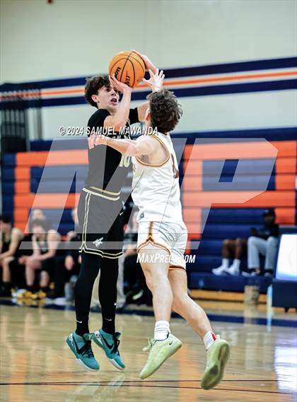 Thumbnail 2 in Calabasas vs La Canada (9th Annual west valley Boys Basketball Tip-off Classic) photogallery.