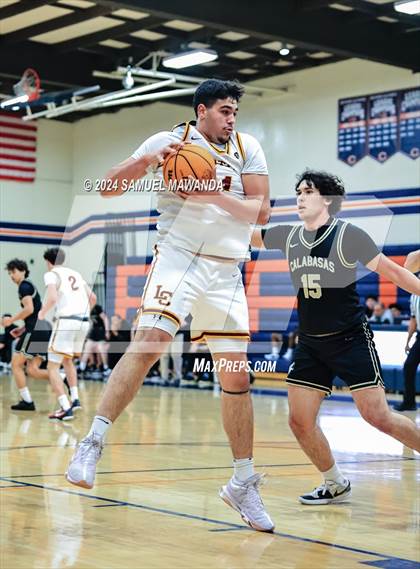 Thumbnail 3 in Calabasas vs La Canada (9th Annual west valley Boys Basketball Tip-off Classic) photogallery.