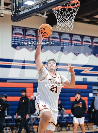 Thumbnail 2 in Calabasas vs La Canada (9th Annual west valley Boys Basketball Tip-off Classic) photogallery.