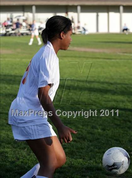 Thumbnail 1 in Flintridge Prep @ Poly photogallery.