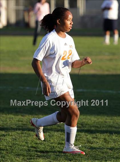 Thumbnail 2 in Flintridge Prep @ Poly photogallery.