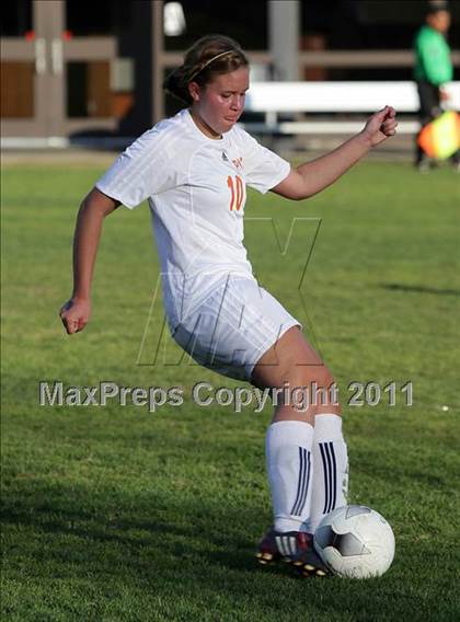 Thumbnail 2 in Flintridge Prep @ Poly photogallery.