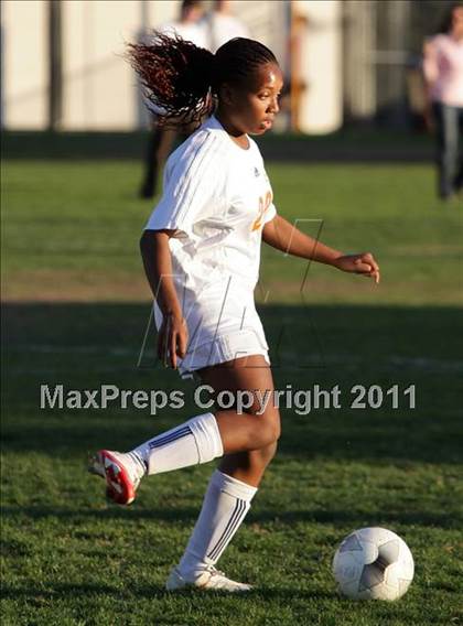 Thumbnail 1 in Flintridge Prep @ Poly photogallery.