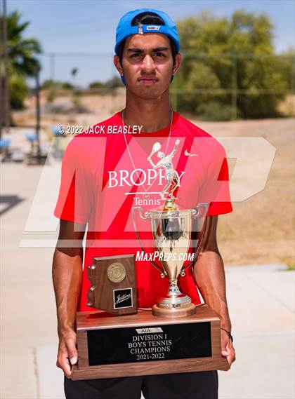 Thumbnail 2 in Brophy College Prep vs Chaparral (AIA Div. 1 State Final) photogallery.