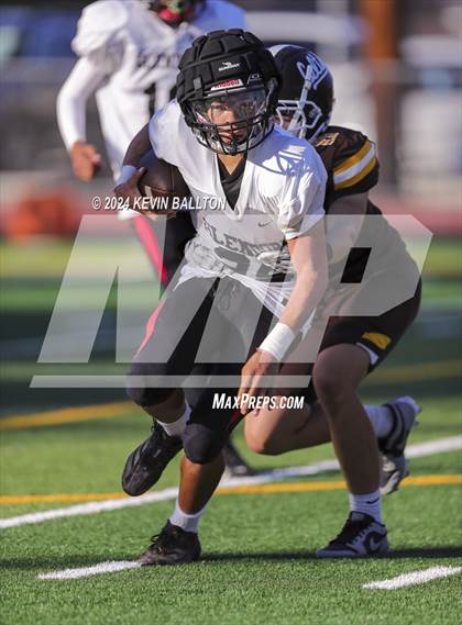 Thumbnail 3 in Glendora @ Crespi photogallery.