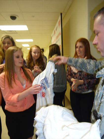 Thumbnail 1 in Avon TOC Ceremony photogallery.